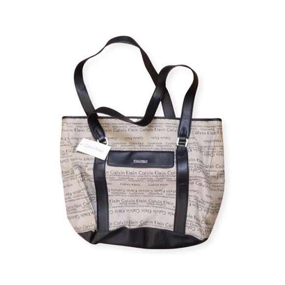 Calvin Klein Signature Bag - Picture 1 of 11